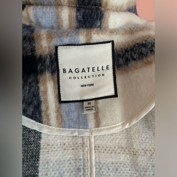 NWT Bagatelle Cream, Blue, Neutral Plaid Cropped Jacket | M - Picture 7 of 9